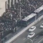 中国の武漢で政府打倒の大規模デモが発生ｗ￼