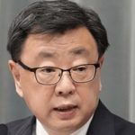 「公安調査庁に中国のスパイ」指摘に官房長官「コメント控えたい」／ネット「否定出来ないのかよ」「スパイ防止法はよ！」￼