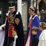 ウィリアム皇太子とジョージ王子が大役　シャーロット王女はティアラ姿　チャールズ国王戴冠式