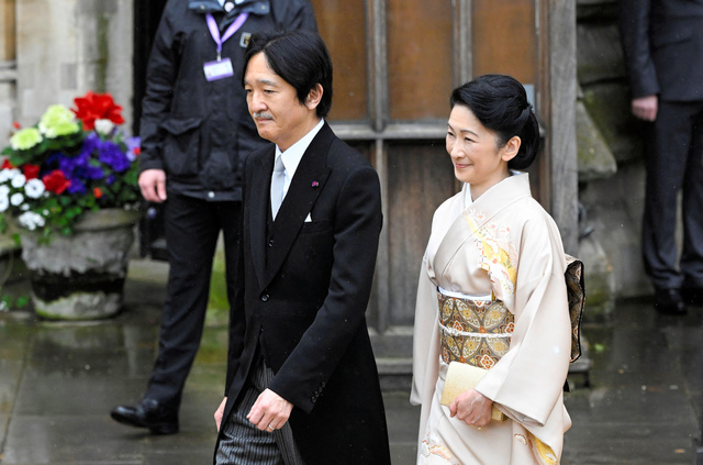 英国訪問の秋篠宮ご夫妻、国王の戴冠式に参列　王族らとの交流も