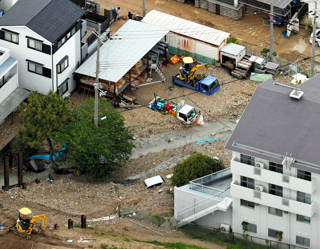 補強工事中の堤防が決壊、約50戸に浸水被害　兵庫・伊丹市の天神川