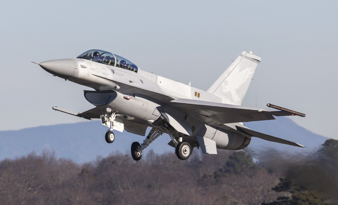 台湾向けに発注されたMQ-9Bの価格は約5,400万ドル、F-16Vと同価格帯