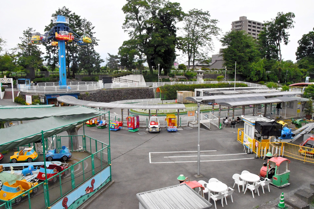 「昔のままで」乗り物代は今も10円　日本一懐かしい遊園地の魅力