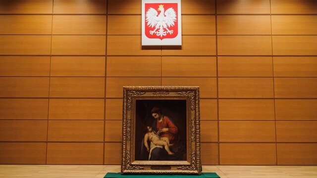 ナチスがポーランドから略奪した絵画、東京で発見され返還