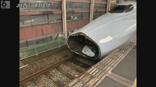 新幹線のノーズが外れる衝撃　３００キロ走行中に人と接触か　乗客約４４０人が５時間待機強いられる
