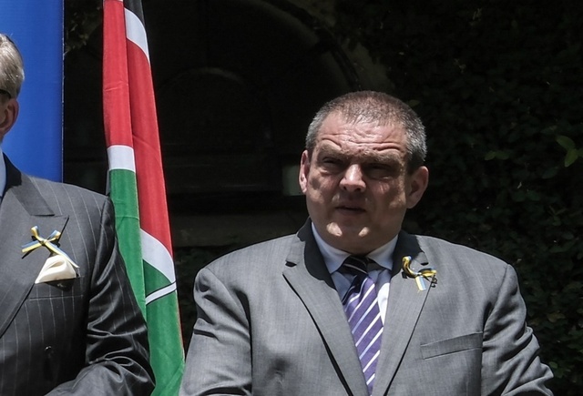 サル見て「アフリカ人」 ルーマニア、駐ケニア大使を更迭へ