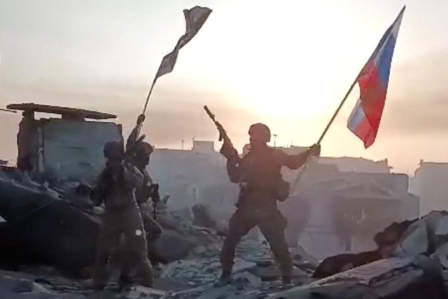 ウクライナ、ワグネルの「挑発」に乗じてバフムート攻撃準備 ロ国防省