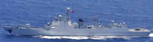 中国艦4隻が鹿児島沖航行　ヘリ着艦にスクランブル