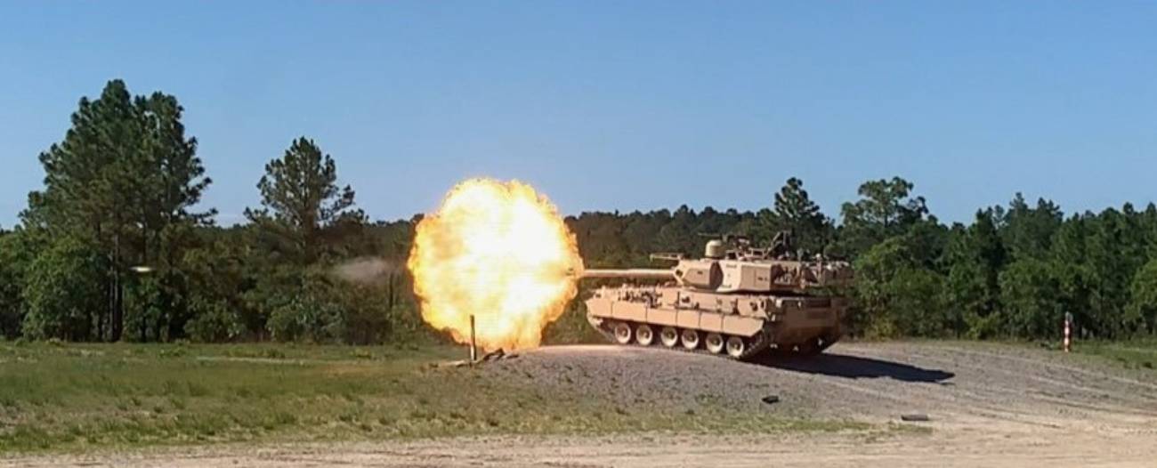 軽戦車ではなく火力支援車輌、米陸軍がM10 Bookerを披露