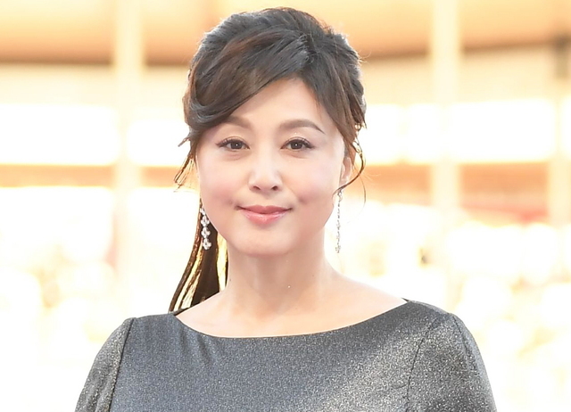 「全てをかっ攫った」「やる気が」とネット沸騰の藤原紀香　明菜完コピ衣装は着付けに１時間「電話鳴り止まず」