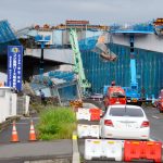 140トンの橋桁が落下、作業員2人死亡　静岡の国道1号工事現場