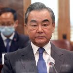 中国の王毅氏「頭を金髪に染めて鼻を高くしても決して西洋人にはなれない」
