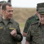 第３次世界大戦に「近づく」、ＮＡＴＯ支援拡大で＝ロシア前大統領