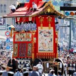 祇園祭の1席40万円プレミアム観覧席が好評、8割近く売れる　山鉾巡行を目の前で