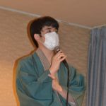 【ひふみんEYE】藤井聡太棋聖は平然と「悠長な手」くぐった修羅場、レパートリーの差が如実