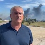 ウクライナ、クリミアを攻撃か　弾薬庫爆発、住民が避難　親ロ派