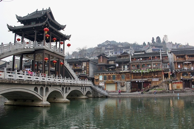 中国湖南省の観光地がTikTokで大人気 「中国人は魔法使いかも」との声も