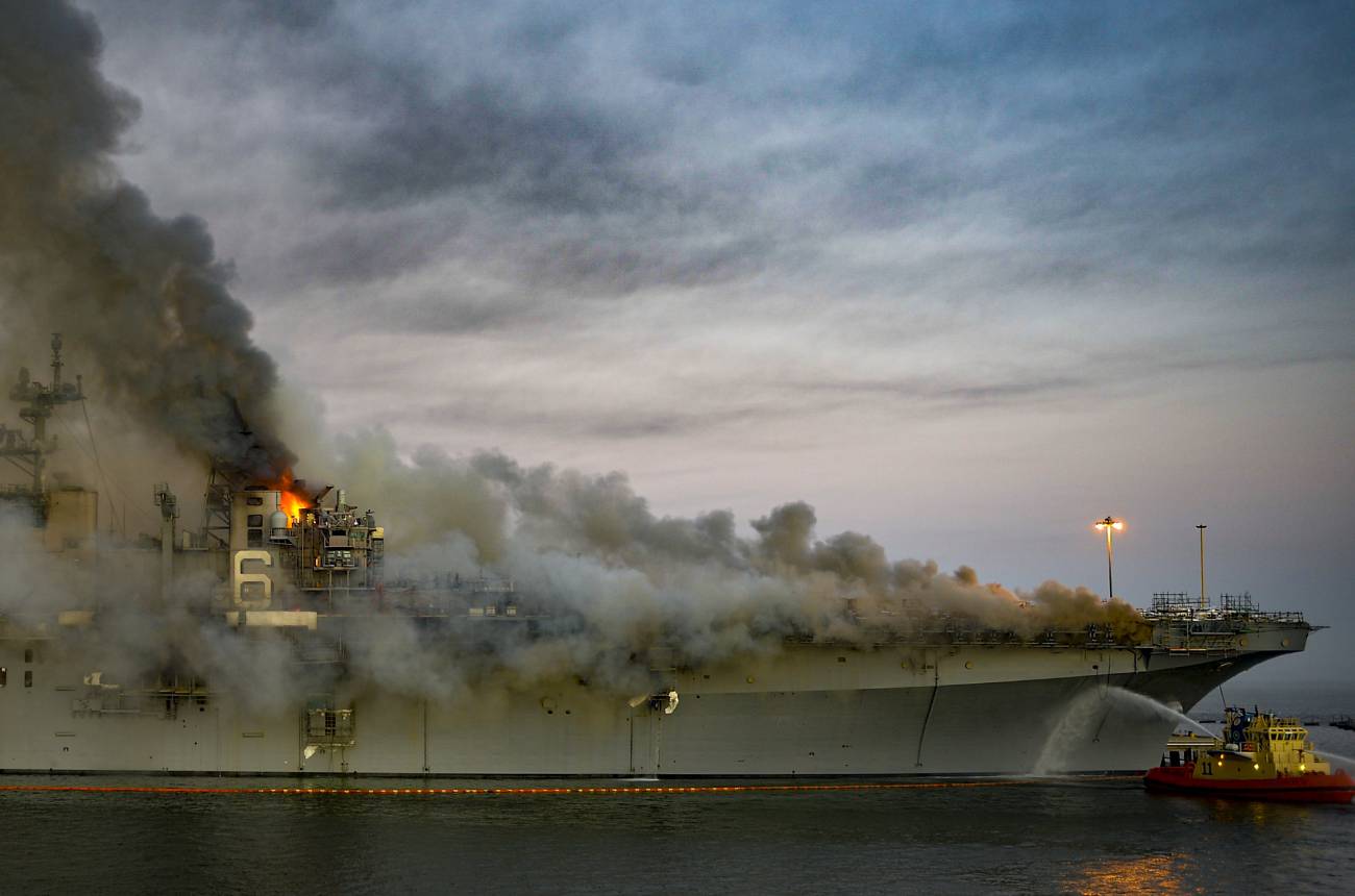2日連続で艦内火災、今度は建造中の強襲揚陸艦ブーゲンビルで火災が発生