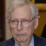 米共和党上院、ミッチ・マコーネル院内総務（81）、会見中に19秒間固まる姿をテレビ生中継される／医者「急性脳卒中を起こしたのは明らかだ」（動画）