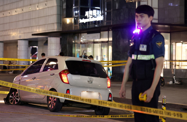 韓国ソウル近郊で通り魔、1人死亡　12人負傷