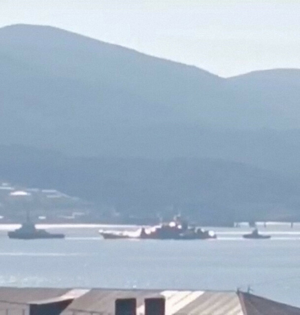 ウクライナ軍のドローン攻撃でロシア揚陸艦損傷か　緊張高まる黒海