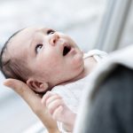 英タレントが妊婦姿を1枚も公開しなかった理由が悲しすぎた。「代理出産？」への答えが、ある社会問題を痛烈に指摘していた