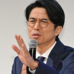 井ノ原に会見場から拍手「どうかどうか落ち着いて」重ねてお願い「子供に揉めてるのを見せたくない」記者「茶番だ」と怒号も