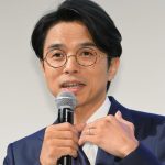 「ルールに従わない記者」の「不規則発言」をユーモア交え諫めた井ノ原「さすが」と元アナのＭＢＳ記者