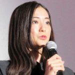 TBS田村真子アナ　私服が上級者すぎるっ！白ロングジレにひざ上スカートちら見せ「知的でオシャレ」近藤千尋と「姉妹感」