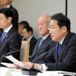 児童手当の支給、年3回から6回に倍増　岸田首相が表明