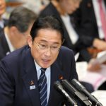 岸田首相、給与アップ法案について言及せず　すでに3割カットを強調