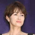 吉瀬美智子48歳、魅力的なショートヘアがますます魅力的に！髪の色とコーディネートが素敵で「いい女」「かわいい♥」「センスが良い」と話題に