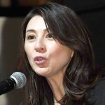 雨宮塔子５２歳　髪切り知的な素敵ミディアム　顔ドアップに負けない美肌すごっ「美しくて倒れそう」「井川遥さんかと」