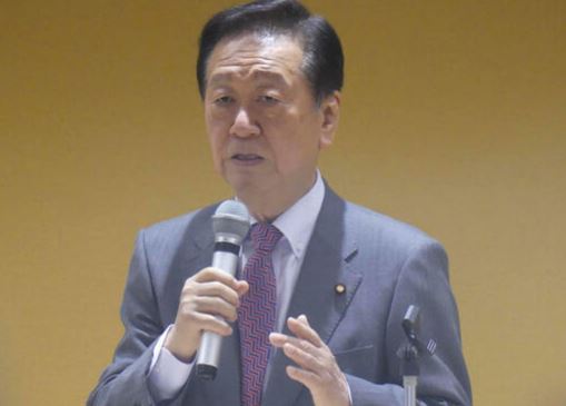 小沢一郎、参戦「松野官房長官は単なる読み上げロボット」 小沢一郎、参戦「松野官房長官は単なる読み上げロボット」
