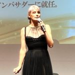 梅宮アンナ、美脚を披露！黒ドレスの超深いスリットで「２０キロ減」を告白