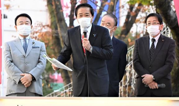 外国人投票権を巡る武蔵野市長選、やっぱり蓮舫が応援 なお自民党議員に班員は「お前」と顔面パンチ喰らうｗ