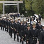 市民団体「自衛隊幹部が制服で宮古神社に参拝しました。(50年年前に通達された)内部規則違反です！！！」