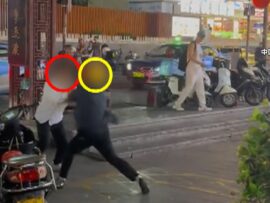 「カンフーの達人か?」路上で男性2人がケンカ　バイクですれ違う際に接触が原因で殴り合いに発展　中国・湖南省