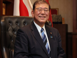 「石破さんが登記をサボるのは許されない」　石破首相はなぜ地元の豪邸を登記していない？　専門家が解説