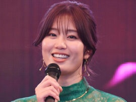 「神スイング」稲村亜美の「マン振りボディー」に「優勝」「参りました」「セクシー」絶賛の声