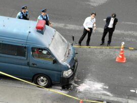 石破首相「暴力に屈してはならない」　火炎瓶事件うけ街頭演説で訴え