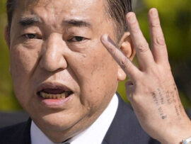 比例自民22％、3ポイント減　立民と8ポイント差に縮小