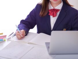 日本の街を変えた？急増する外国人「観光客じゃないんです」の正体