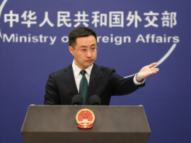 中印国境、両軍が撤退開始　衝突回避の合意受け