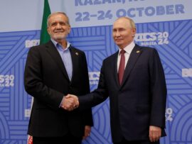 ロシア、イスラエルのイラン反撃情報を事前提供 ― 緊密な軍事協力の深化鮮明に
