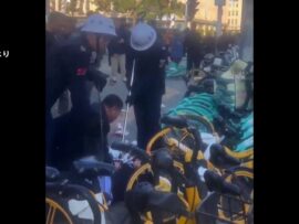 北京小学校襲撃事件：裕福な学区で何が起きたのか？