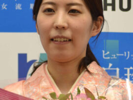 里見香奈女流五冠、妊娠中の体調不良で不戦敗　将棋界が対応に苦慮