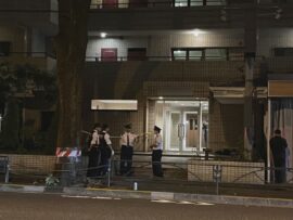 【速報】マンションから5歳くらいの男の子が転落　病院に搬送も意識不明　東京・世田谷区