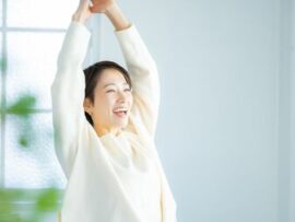 【足の疲れ解消】簡単セルフケアでふくらはぎと足裏を徹底リフレッシュ！