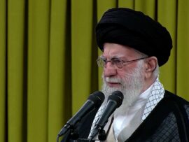 イラン最高指導者ハメネイ師がイスラエルへの報復宣言「壊滅的な報復を」